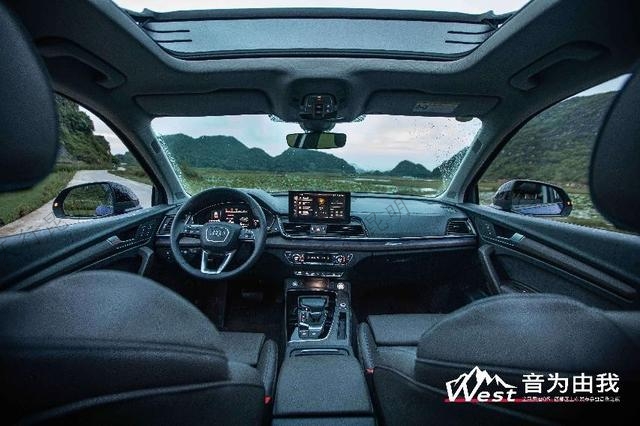 全新奧迪Q5L西部區上市發布會暨音樂之夜