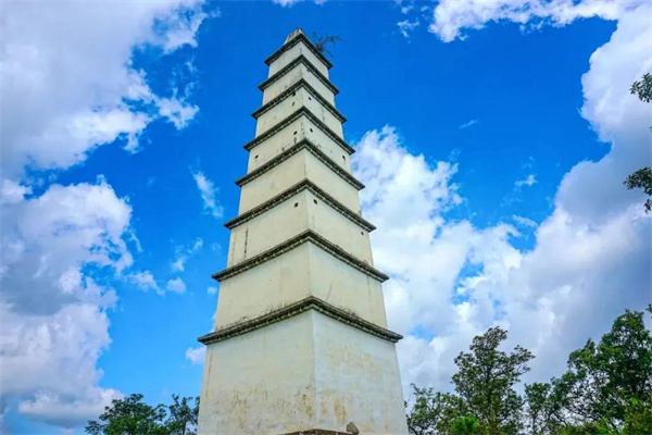 遇見楚雄·文學(xué)藝術(shù)季丨醉美牟定，讓人魂?duì)繅衾@