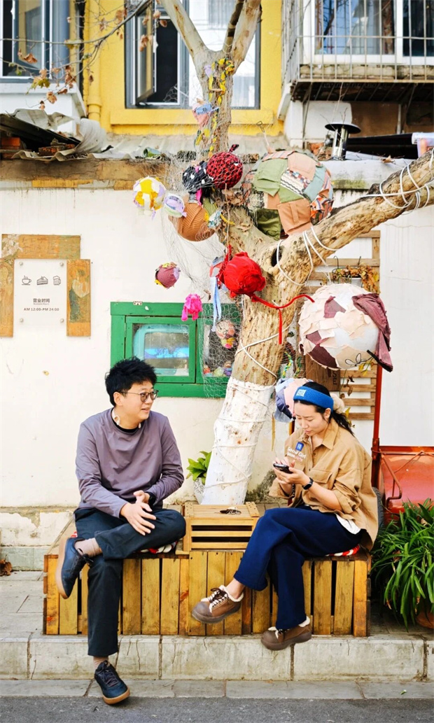 云南旅游,云南旅行社,云南團建公司,云南策劃公司,云南會議貨站,昆明旅游,昆明旅行社,昆明團建公司,昆明策劃公司：去巡津街續(xù)上煙火，把年味和松弛感再拉長~